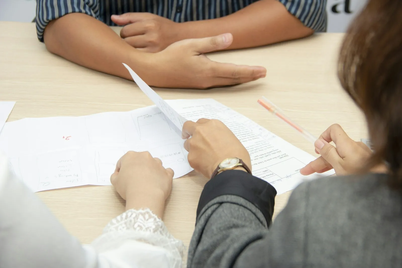 Direito do consumidor: contratos e cobranças indevidas